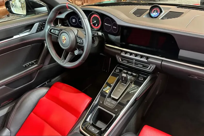 Porsche 992 din 2021 cu 66.444 km - oferta POR215460 - foto 8