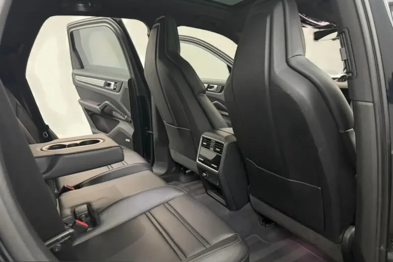 Porsche Cayenne din 2022 cu 86.000 km - oferta POR215464 - foto 15