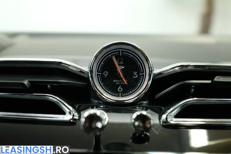 Bentley Bentayga din 2025 cu 4.485 km - oferta BEN215467 - foto 28
