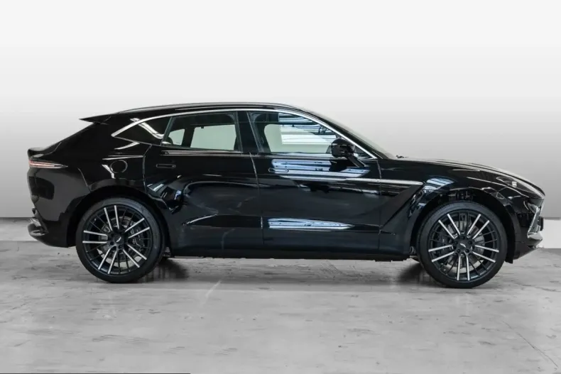 Aston Martin DBX din 2024 cu 19.900 km - oferta AST215470 - foto 14