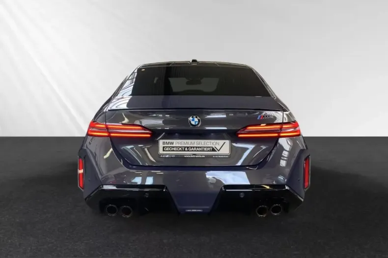 BMW M5 (Seria 5) din 2024 cu 4.800 km - oferta BMW215477 - foto 6