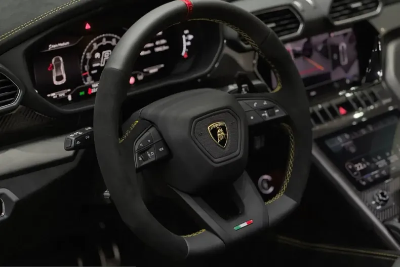 Lamborghini Urus din 2025 cu 2.000 km - oferta LAM215483 - foto 5