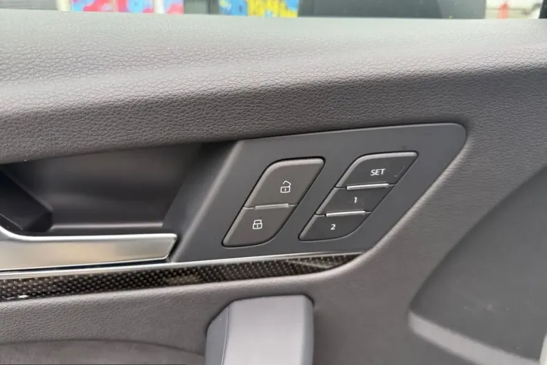 Audi SQ5 din 2023 cu 53.768 km - oferta AUD215491 - foto 12