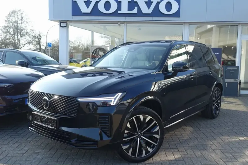 Volvo XC90 din 2025 cu 17.350 km - oferta VOL215494 - foto 1
