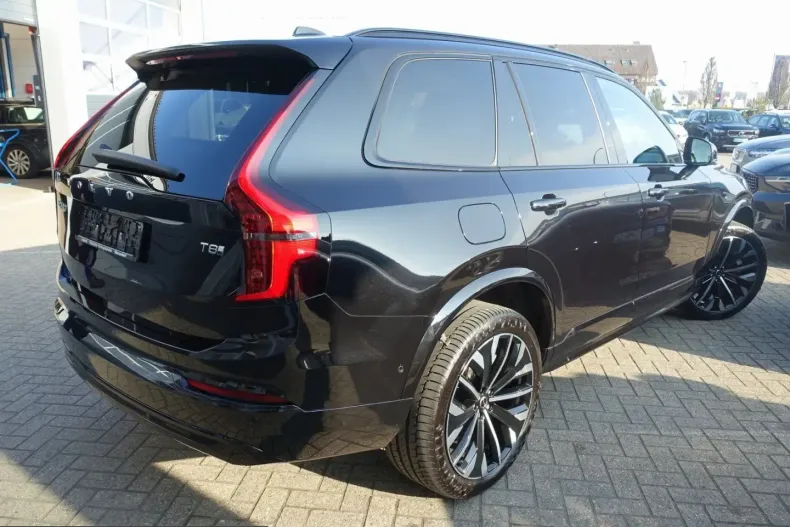 Volvo XC90 din 2025 cu 17.350 km - oferta VOL215494 - foto 2