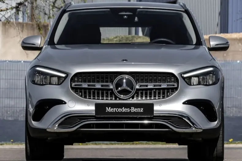 Mercedes-Benz GLA 250 (Clasa GLA) din 2025 cu 11.074 km - oferta MER215496 - foto 3