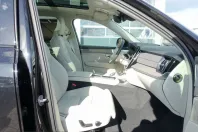 Volvo XC90 din 2025 cu 18.400 km - oferta VOL215498 - foto 9