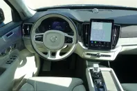 Volvo XC90 din 2025 cu 18.400 km - oferta VOL215498 - foto 14