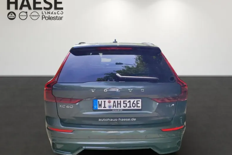 Volvo XC60 din 2025 cu 9.900 km - oferta VOL215499 - foto 6