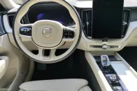 Volvo XC60 din 2025 cu 9.900 km - oferta VOL215499 - foto 12