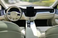 Volvo XC60 din 2025 cu 9.900 km - oferta VOL215499 - foto 15