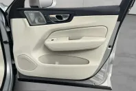 Volvo XC60 din 2025 cu 11.603 km - oferta VOL215502 - foto 20