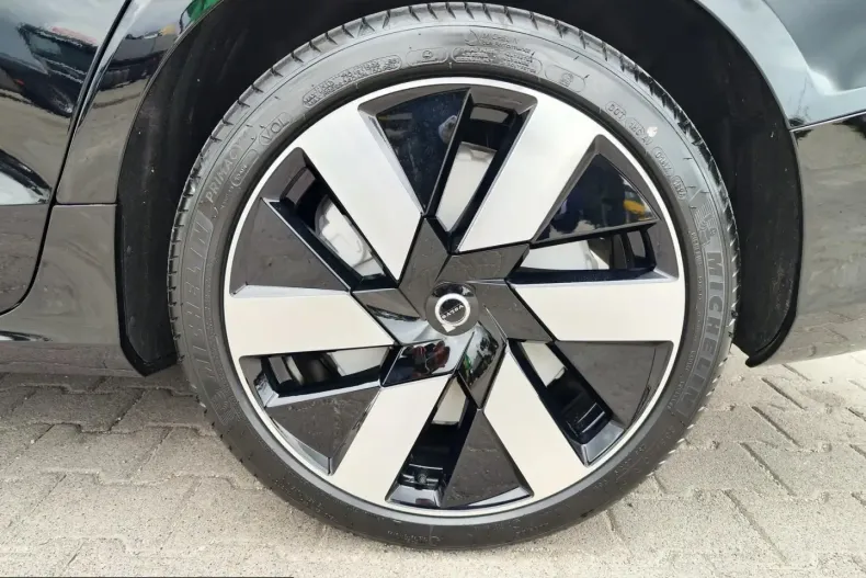 Volvo V60 din 2024 cu 35.000 km - oferta VOL215504 - foto 4