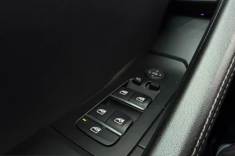 BMW X6 (Seria X) din 2023 cu 72.317 km - oferta BMW215535 - foto 31