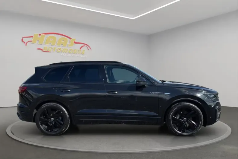 Volkswagen Touareg din 2023 cu 75.700 km - oferta VOL215539 - foto 7