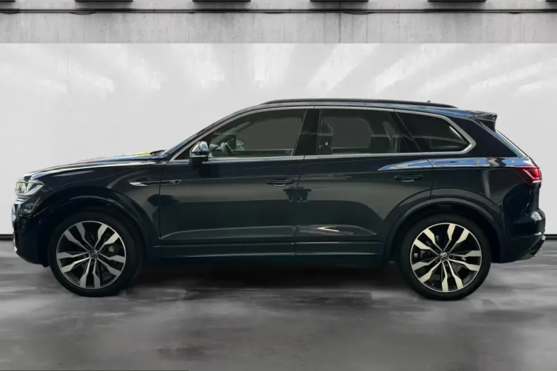 Volkswagen Touareg din 2022 cu 64.475 km - oferta VOL215540 - foto 8