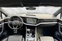 Volkswagen Touareg din 2022 cu 64.475 km - oferta VOL215540 - foto 9