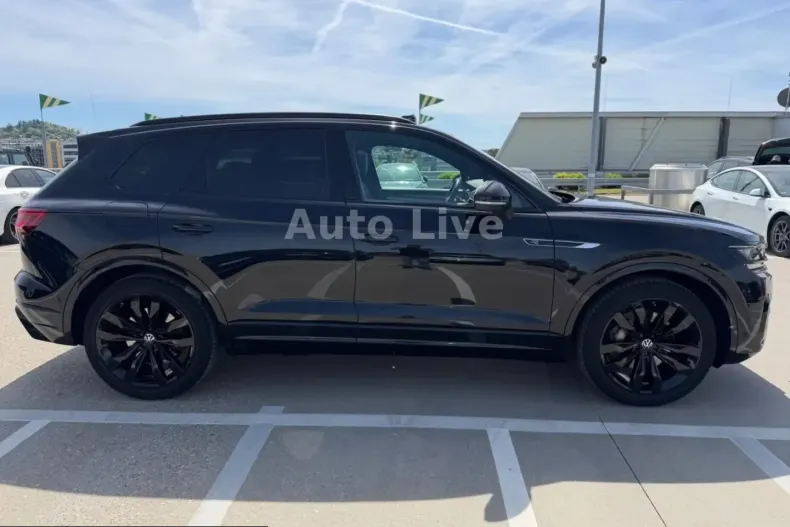 Volkswagen Touareg din 2022 cu 85.120 km - oferta VOL215545 - foto 6