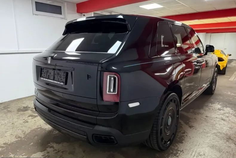 Rolls-Royce Cullinan din 2024 cu 18.734 km - oferta ROL215548 - foto 5