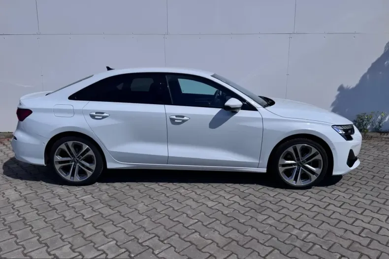Audi A3 din 2025 cu 2.603 km - oferta AUD215550 - foto 16