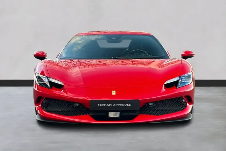 Ferrari 296 GTB din 2024 cu 2.100 km - oferta FER215562 - foto 2
