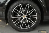 Porsche Cayenne din 2024 cu 39.854 km - oferta POR215565 - foto 8