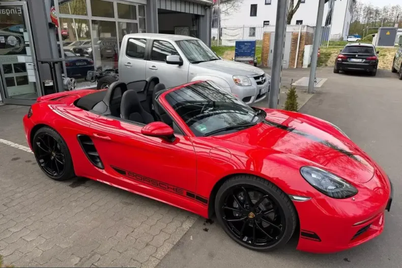 Porsche Boxster din 2024 cu 7.818 km - oferta POR215566 - foto 3