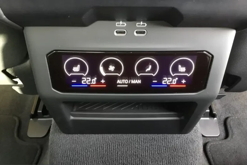 BMW M5 (Seria 5) din 2025 cu 13.185 km - oferta BMW215568 - foto 19