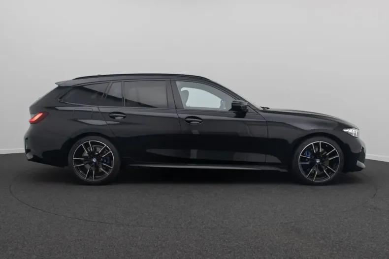 BMW M340i (Seria 3) din 2024 cu 34.482 km - oferta BMW215573 - foto 5