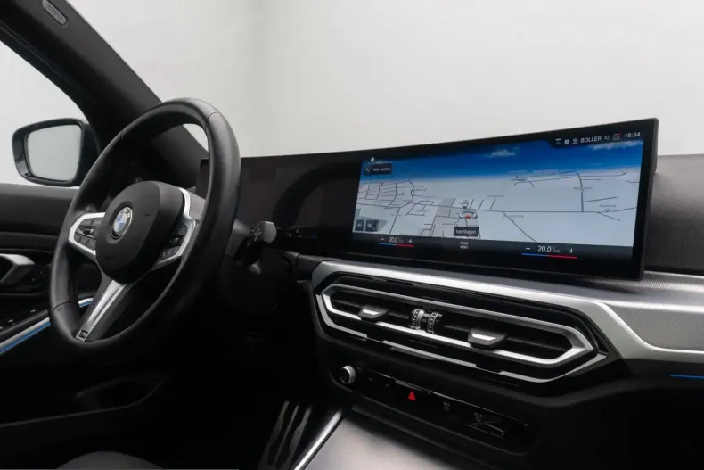 BMW M340i (Seria 3) din 2024 cu 34.482 km - oferta BMW215573 - foto 25