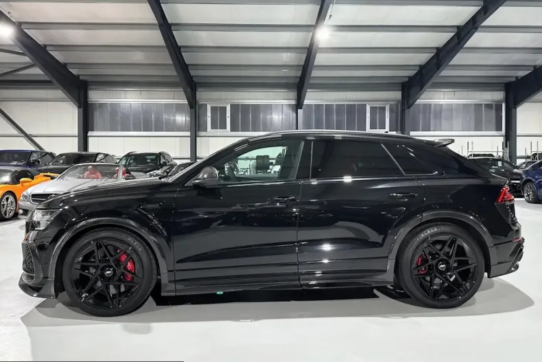 Audi RSQ8 din 2023 cu 2.500 km - oferta AUD215576 - foto 12