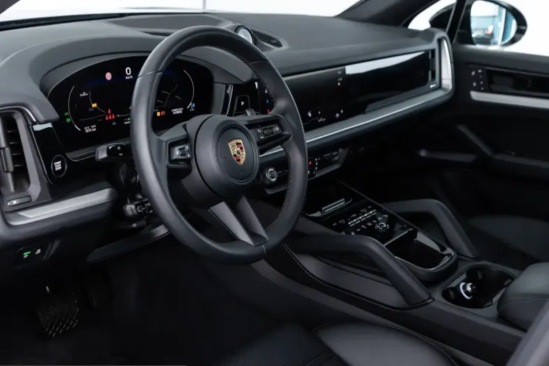 Porsche Cayenne din 2024 cu 7.875 km - oferta POR215584 - foto 7