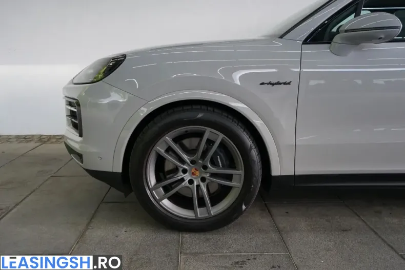 Porsche Cayenne din 2024 cu 12.235 km - oferta POR215585 - foto 7