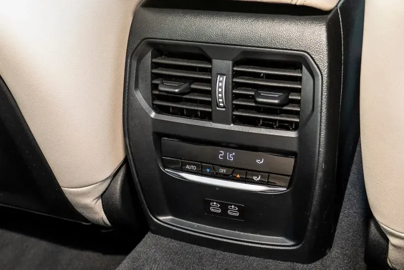 BMW 420d (Seria 4) din 2025 cu 13.871 km - oferta BMW215591 - foto 18