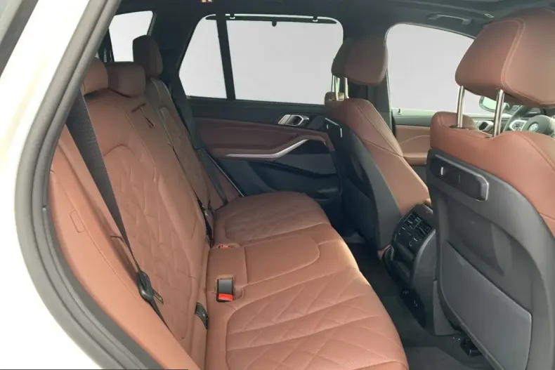 BMW X5 (Seria X) din 2025 cu 18.500 km - oferta BMW215594 - foto 6