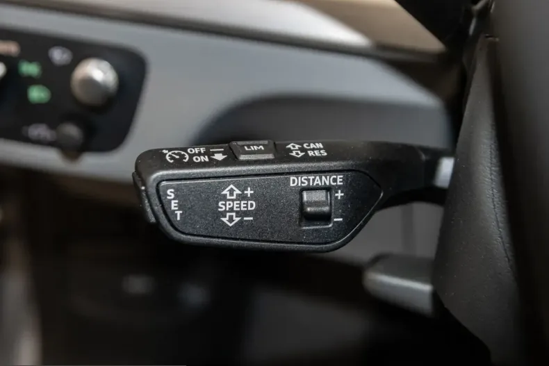 Audi Q5 din 2024 cu 16.037 km - oferta AUD215600 - foto 21