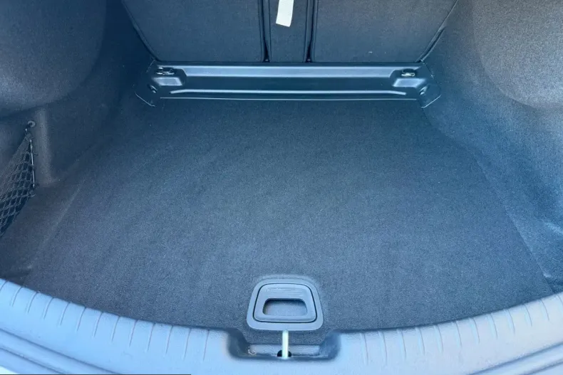 Mercedes-Benz CLE 450 (Clasa CLE) din 2025 cu 10.000 km - oferta MER215611 - foto 8