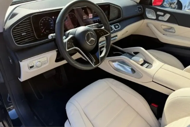 Mercedes-Benz GLE 450 (Clasa GLE) din 2023 cu 23.000 km - oferta MER215612 - foto 9