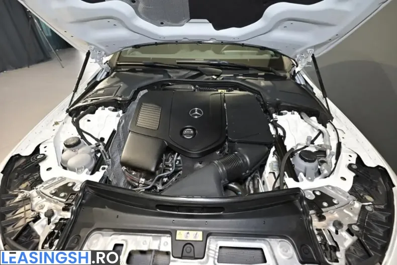 Mercedes-Benz CLE 300 (Clasa CLE) din 2024 cu 15.300 km - oferta MER215613 - foto 14