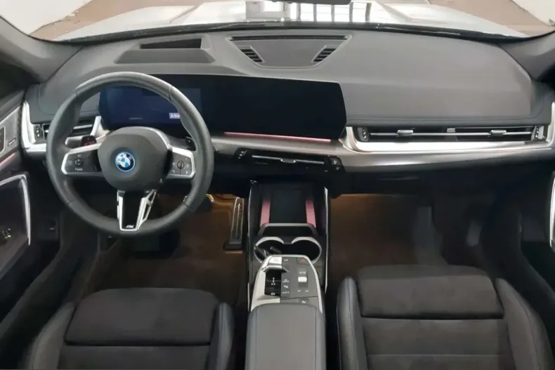 BMW X1 (Seria X) din 2024 cu 12.800 km - oferta BMW215621 - foto 5
