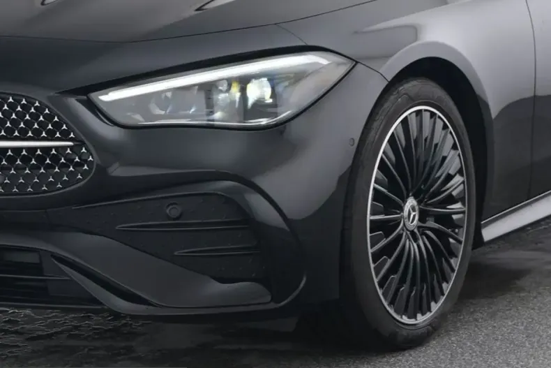 Mercedes-Benz CLE 200 (Clasa CLE) din 2025 cu 16.812 km - oferta MER215629 - foto 3