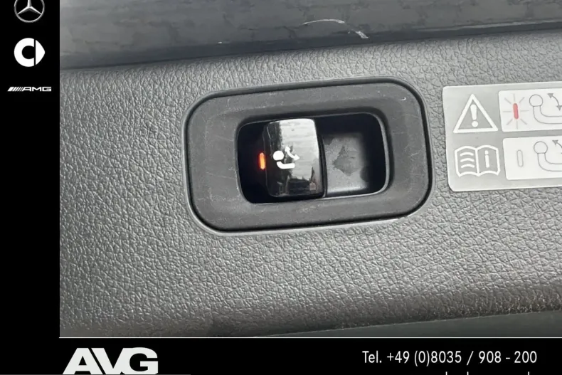 Mercedes-Benz C 43 AMG (Clasa C) din 2024 cu 9.074 km - oferta MER215634 - foto 24