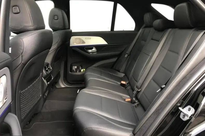 Mercedes-Benz GLE 400 (Clasa GLE) din 2023 cu 24.569 km - oferta MER215636 - foto 11