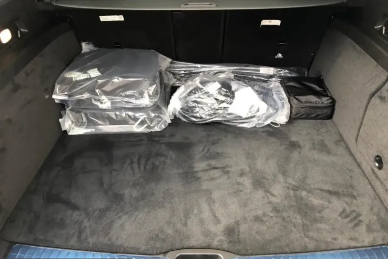Mercedes-Benz GLE 400 (Clasa GLE) din 2023 cu 24.569 km - oferta MER215636 - foto 14