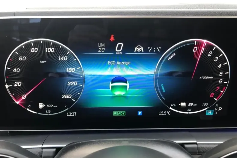 Mercedes-Benz GLE 400 (Clasa GLE) din 2023 cu 24.569 km - oferta MER215636 - foto 15