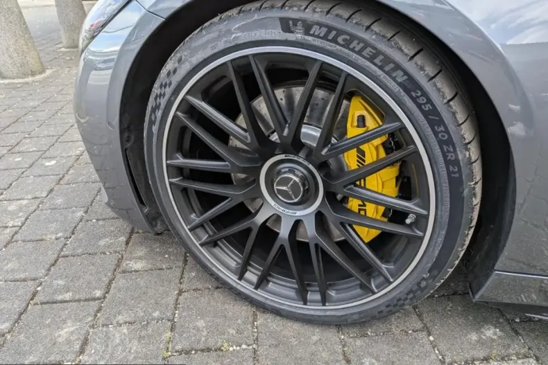 Mercedes-Benz AMG GT (Clasa GT) din 2024 cu 40.076 km - oferta MER215637 - foto 6