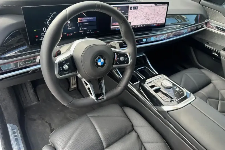 BMW 740 (Seria 7) din 2025 cu 7.099 km - oferta BMW215641 - foto 10