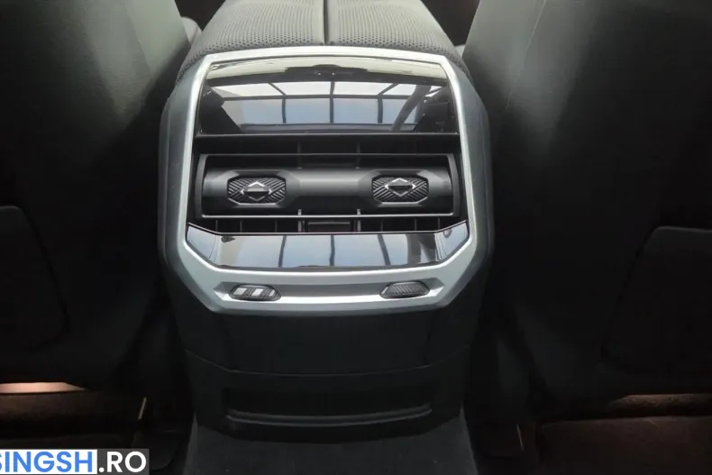 BMW 740 (Seria 7) din 2025 cu 5.950 km - oferta BMW215645 - foto 24