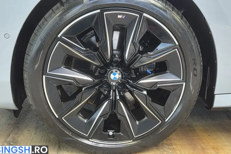 BMW 740 (Seria 7) din 2025 cu 5.950 km - oferta BMW215645 - foto 36