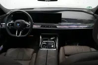 BMW 740 (Seria 7) din 2025 cu 1.900 km - oferta BMW215654 - foto 6